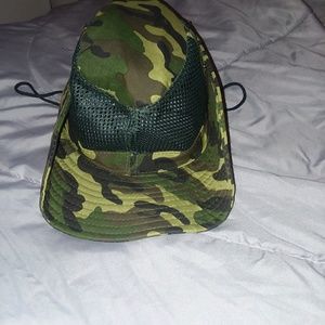 Mens Camo outdoor hat